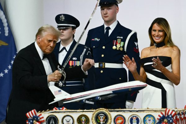 L3 Harris Steps In to Modify Qatari Jet as Potential Air Force One Replacement Amid Boeing Delays