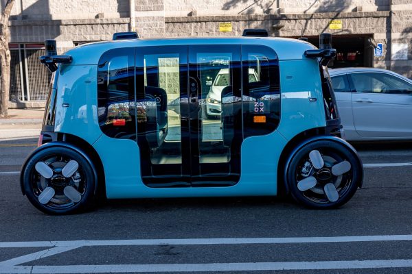 Zoox Recalls Software After Las Vegas Robotaxi Crash: AI Safety Under Scrutiny