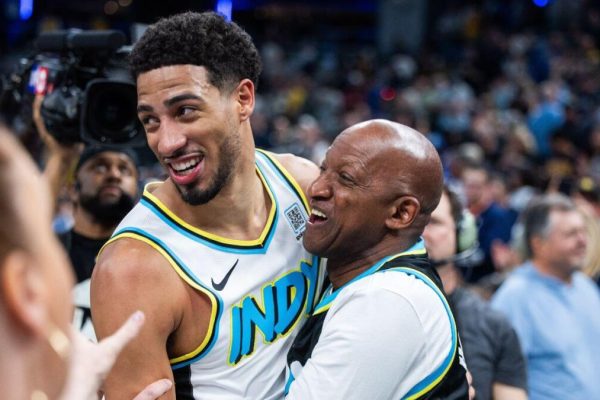 Tyrese Haliburton’s Dad Joins in Reggie Miller’s Iconic Choke Gesture After Pacers’ Epic Comeback