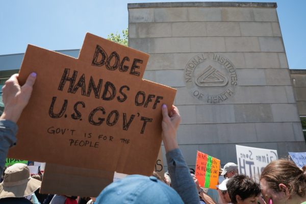 Federal Judge Blocks Trump’s Government Overhaul