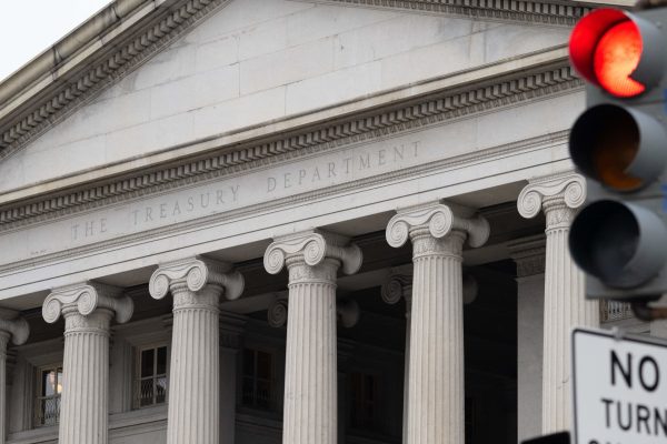 U.S. Budget Deficit Soars to $316 Billion in May, Annual Shortfall Climbs 14%