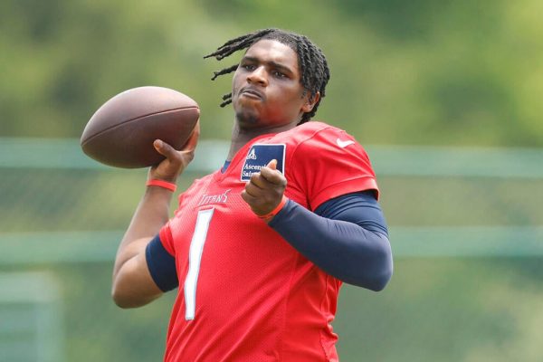 Titans QB Cam Ward’s No-Nonsense Training Camp Prep: “Throw the F— Out of the Ball”