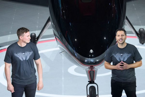 Archer Shares Plunge 15% After $850M Sale Amid Trump Air Taxi Pilot Program