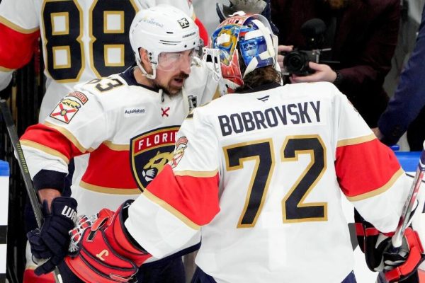 Panthers Roar Again: Fort Lauderdale Bar Celebrates Back-to-Back Stanley Cups