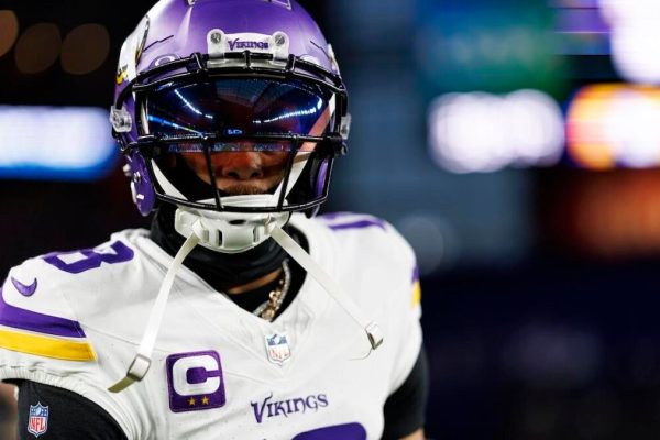Jefferson’s Hamstring Strain: Week-Long Wait