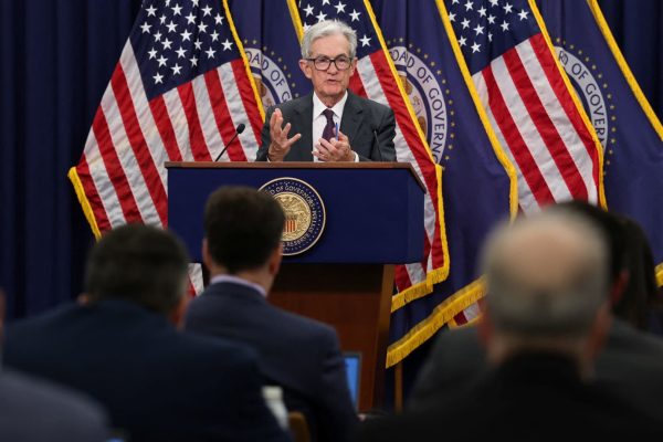 Cramer’s Urgent Message to Powell After July Jobs Slump